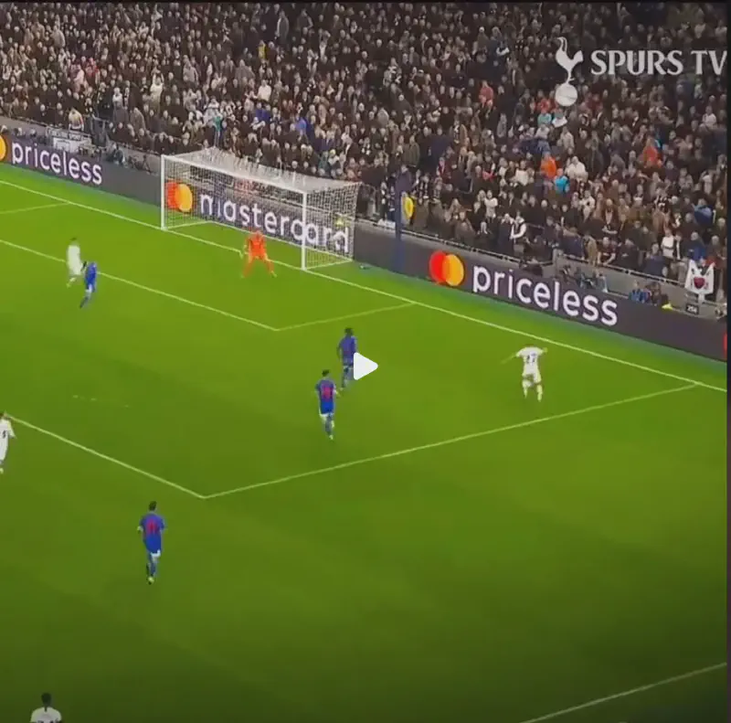 Featured image of post Trending Short Videos Compilation | The Tottenham Ball Boy Rescue and More