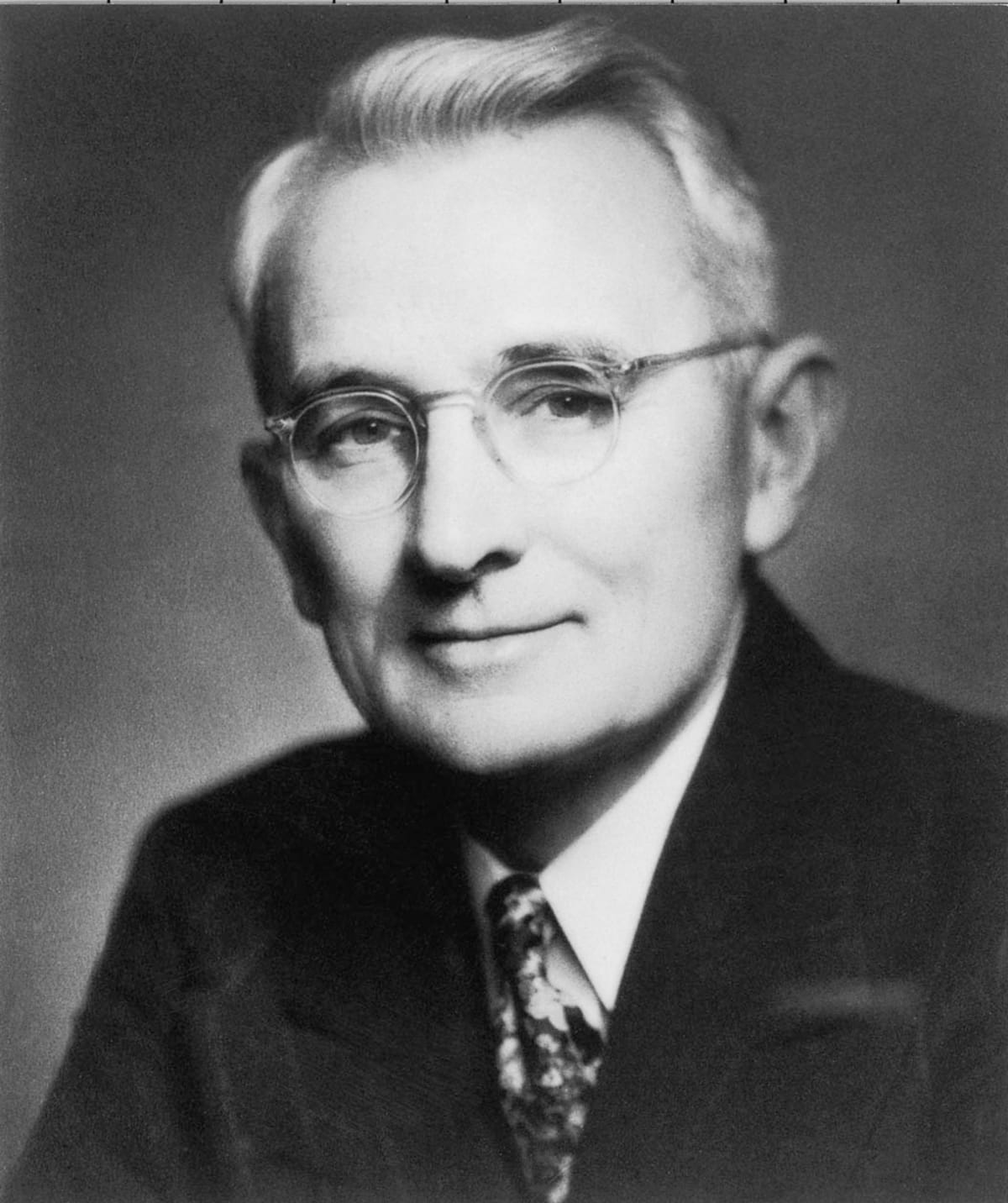 Dale Carnegie