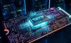 Featured image of post كيف تعمل محركات الأقراص ذات الحالة الصلبة (SSD) وذاكرة فلاش NAND: لماذا يؤدي استبدال البيانات إلى تقليل عمرها الافتراضي